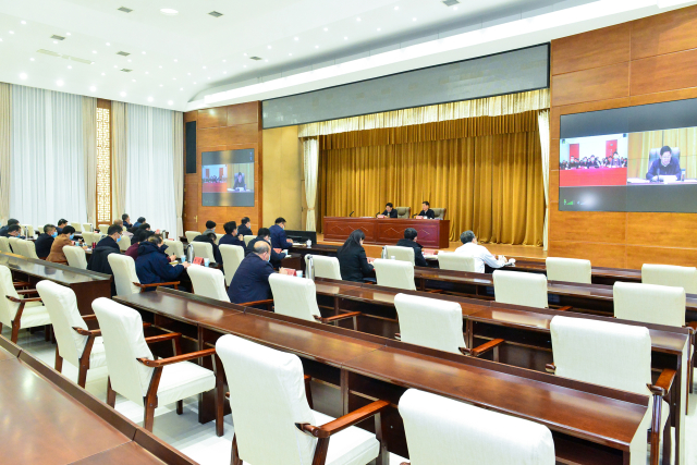 市委召開疫情防控專題會議 高度警醒 精準防控 交好疫情防控大考朔州答卷