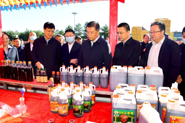 朔城区庆祝2022年中国农民丰收节暨特色农产品展销活动开幕