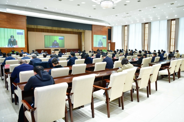 我市组织收听收看学习贯彻党的二十大精神中央宣讲团报告会