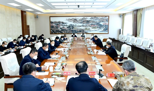 市委常委班子召開2022年度民主生活會牢記囑托 不負使命 團結奮進同心協力加快建設現代化的塞上綠都